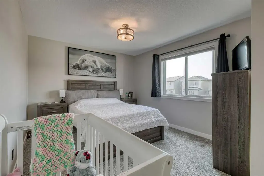 227 Reunion Court NW