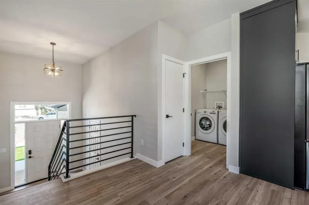 413 Rivergrove Chase W