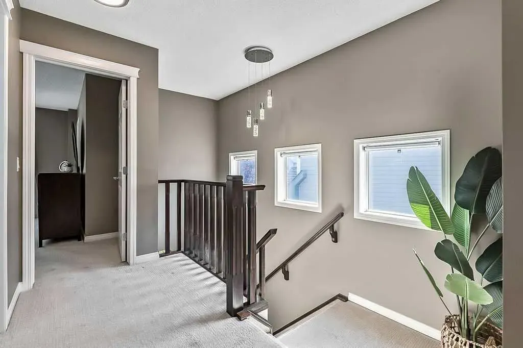 91 Cimarron Grove Close