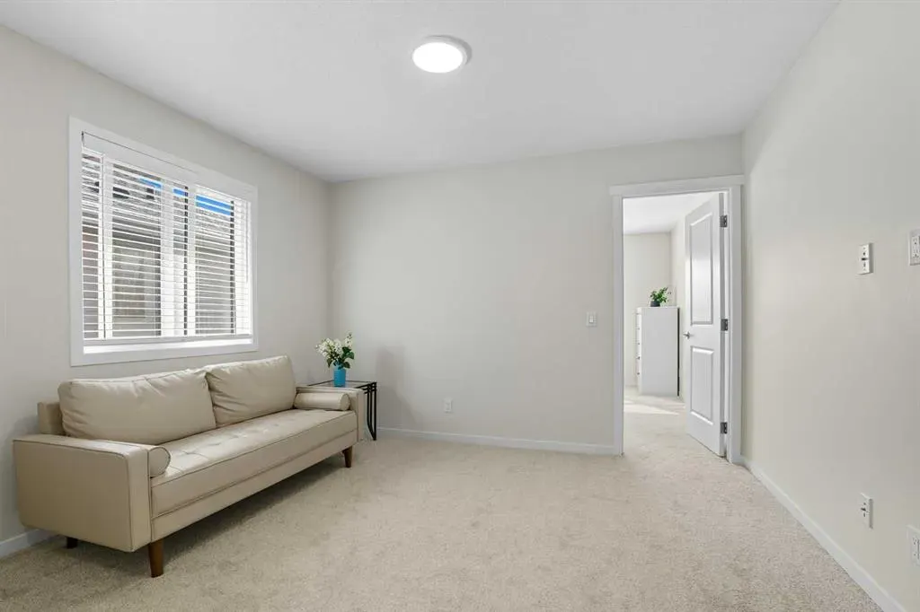 1075 Mahogany Boulevard SE