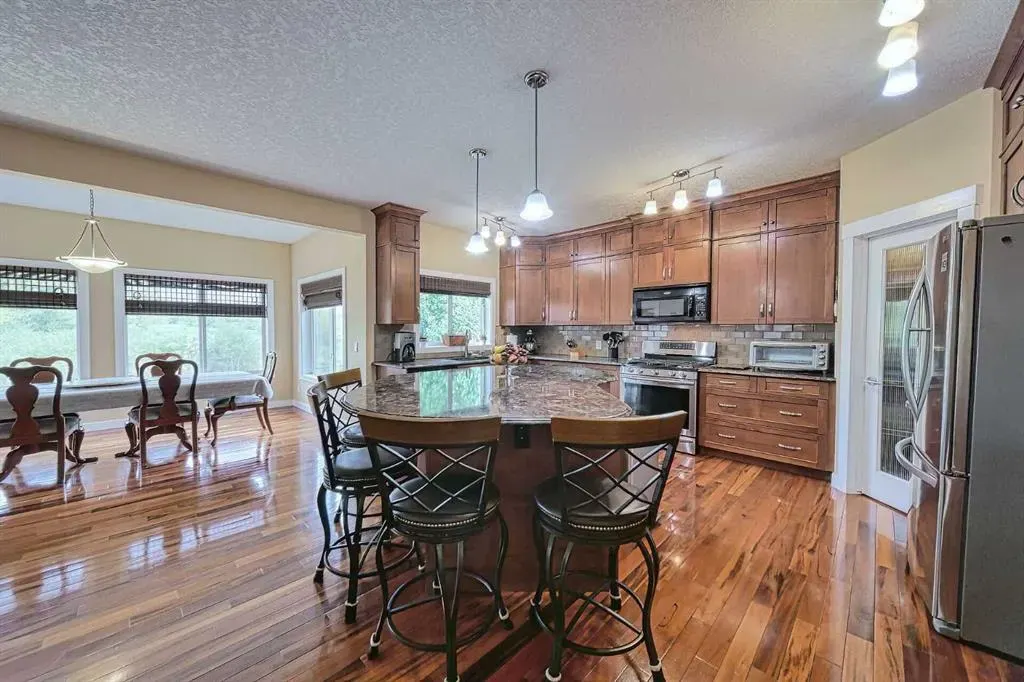 66 Crystal Green Drive