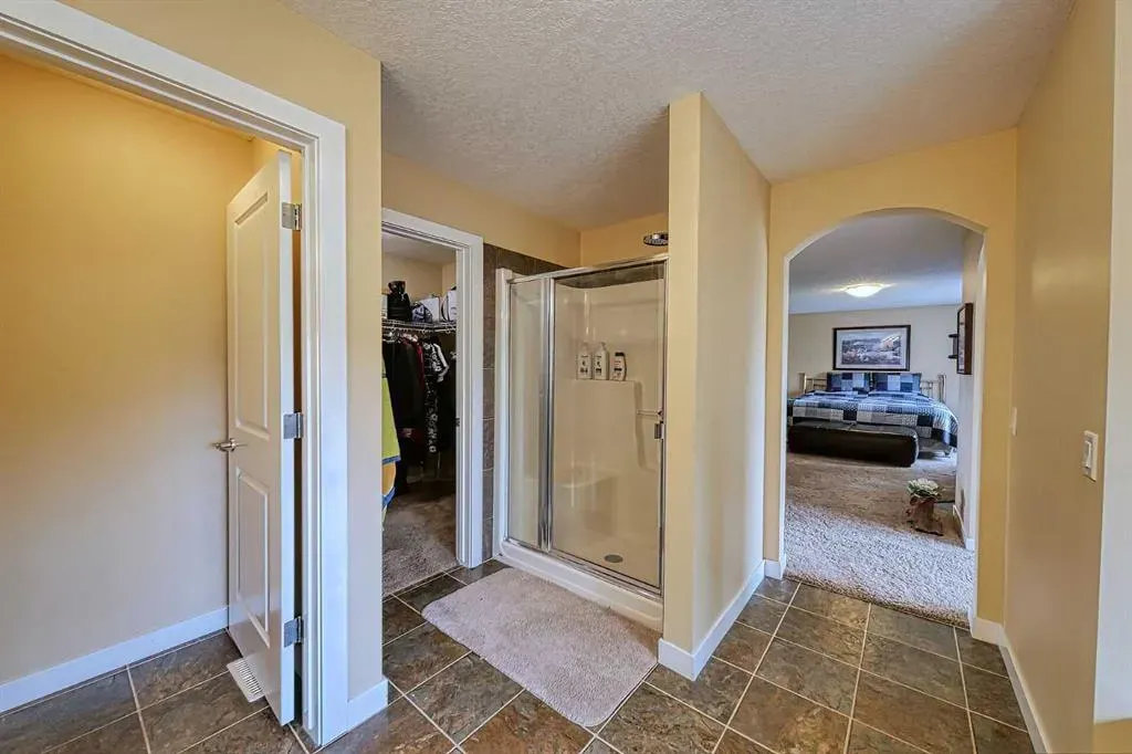 66 Crystal Green Drive