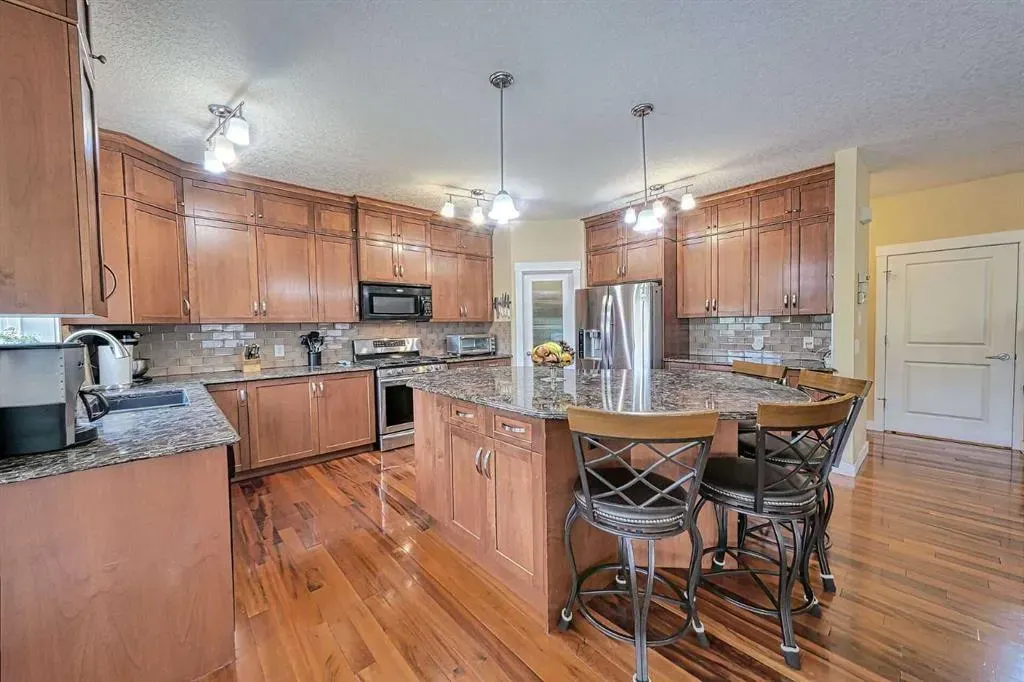 66 Crystal Green Drive