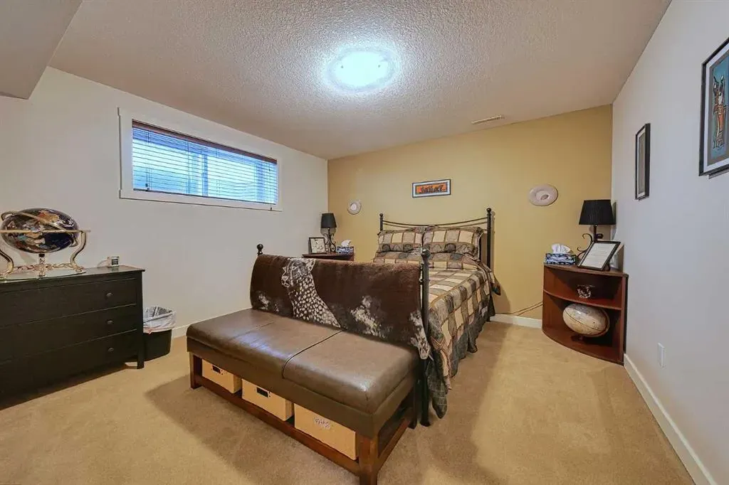 66 Crystal Green Drive