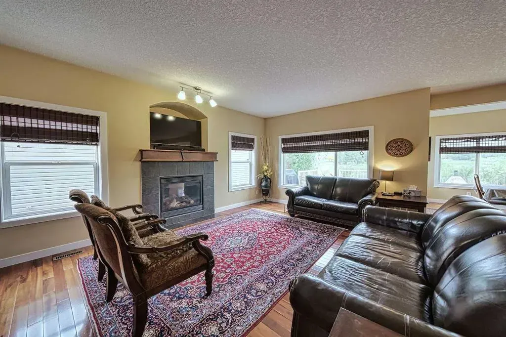 66 Crystal Green Drive