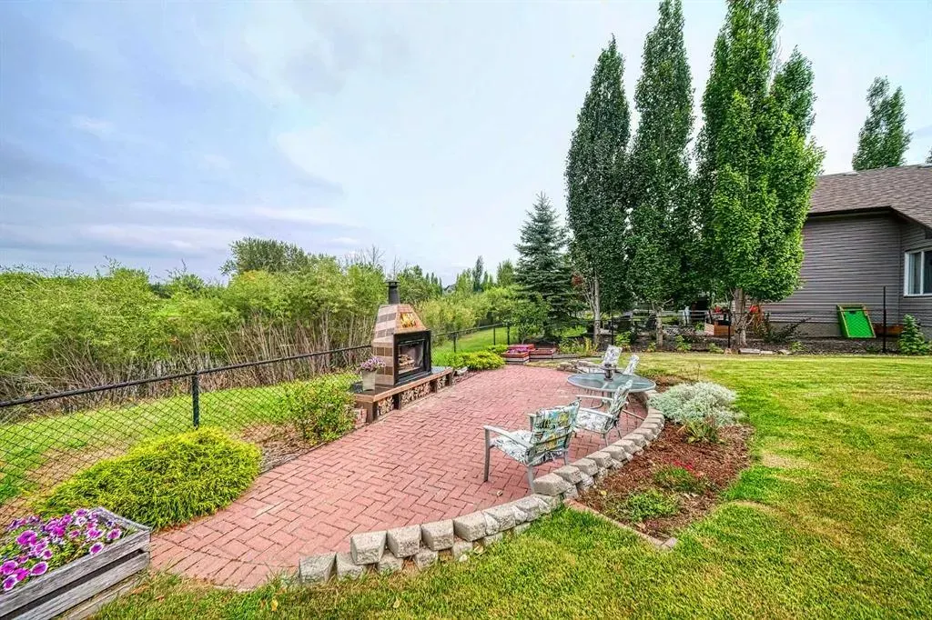 66 Crystal Green Drive