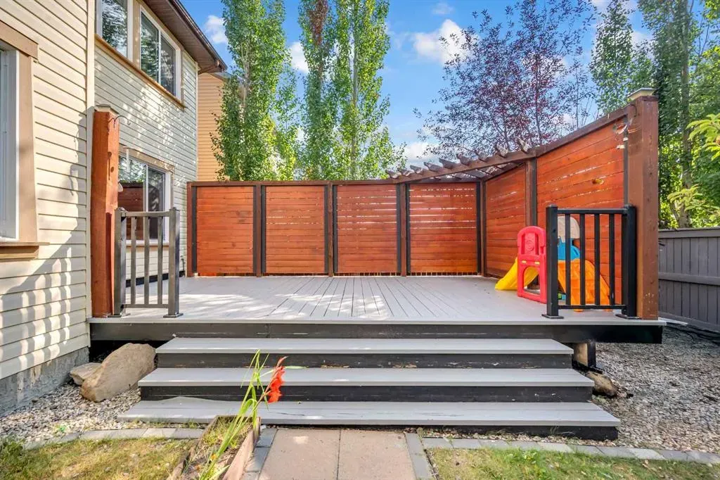 2407 Kingsland View SE