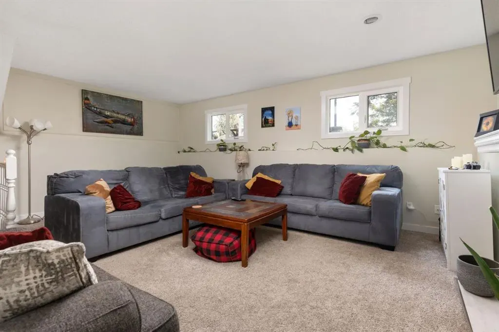 107 Northlake Lane