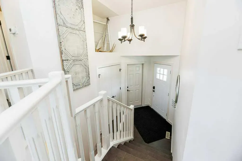 38 Eastpointe Drive