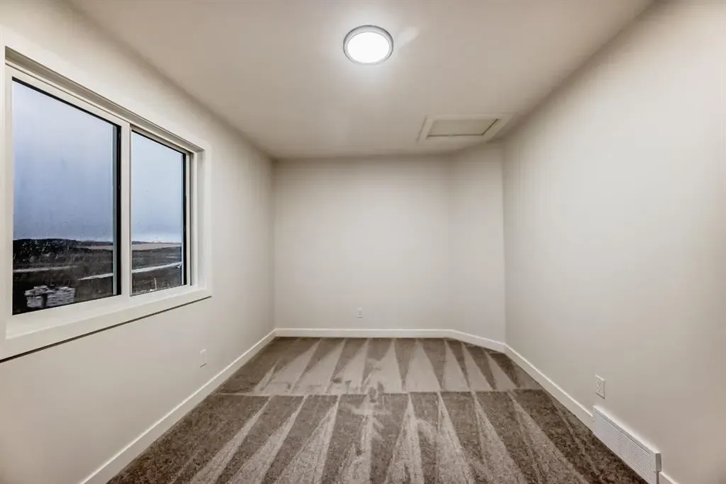 20 Lewiston View NE