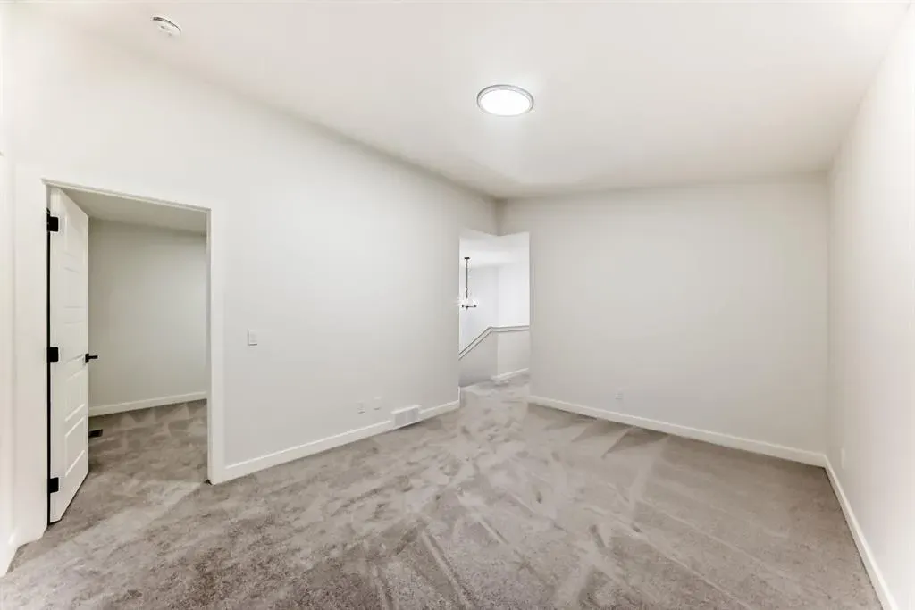 20 Lewiston View NE