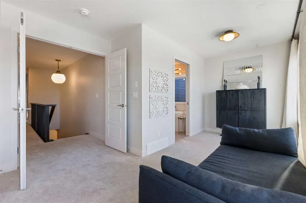 19 Sundown Crescent