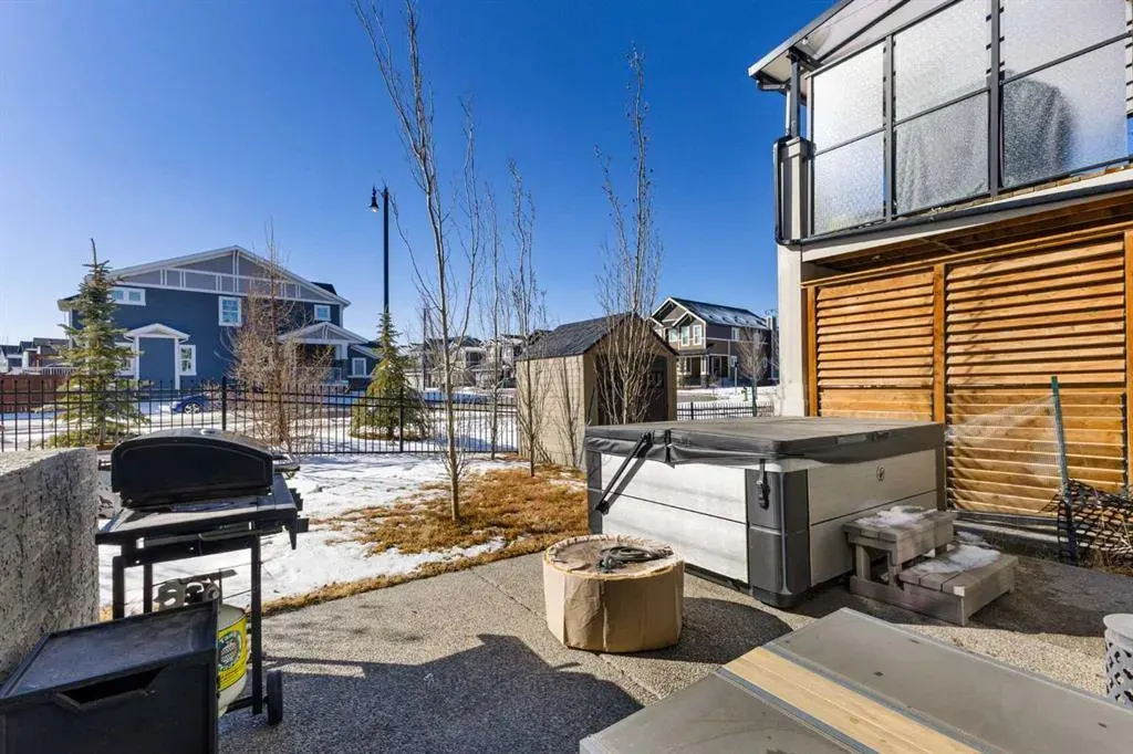 19 Sundown Crescent