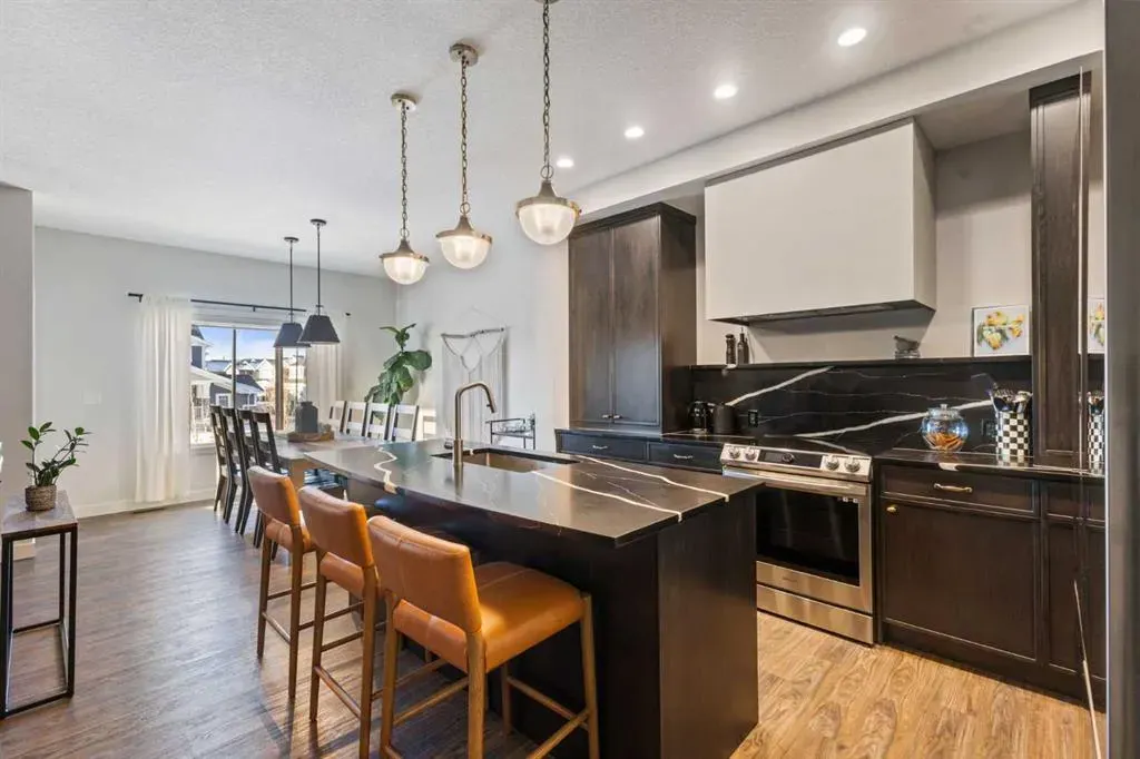 19 Sundown Crescent