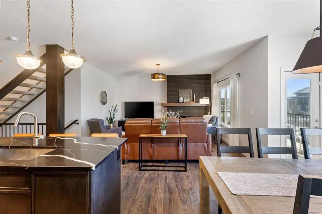19 Sundown Crescent