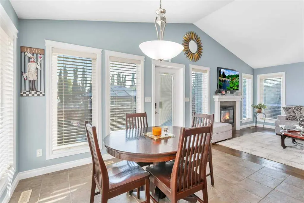 5 Heritage Drive