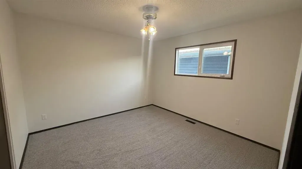 316 Nill Place