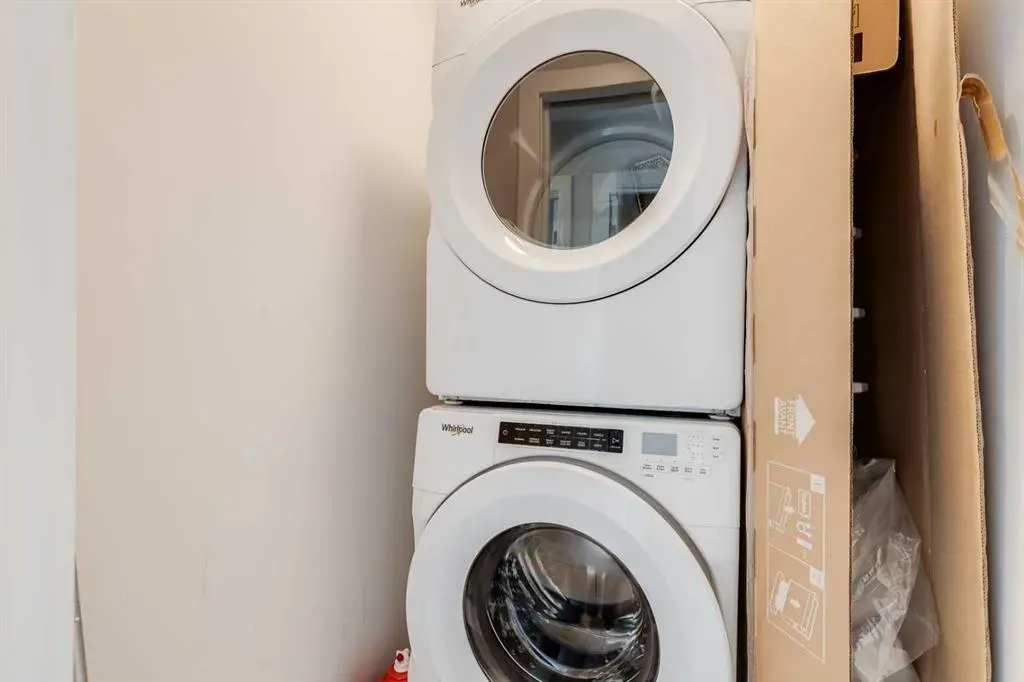 104 Red Embers Manor NE