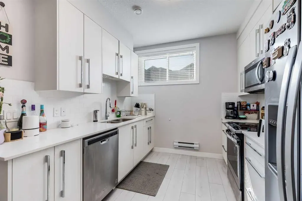 104 Red Embers Manor NE