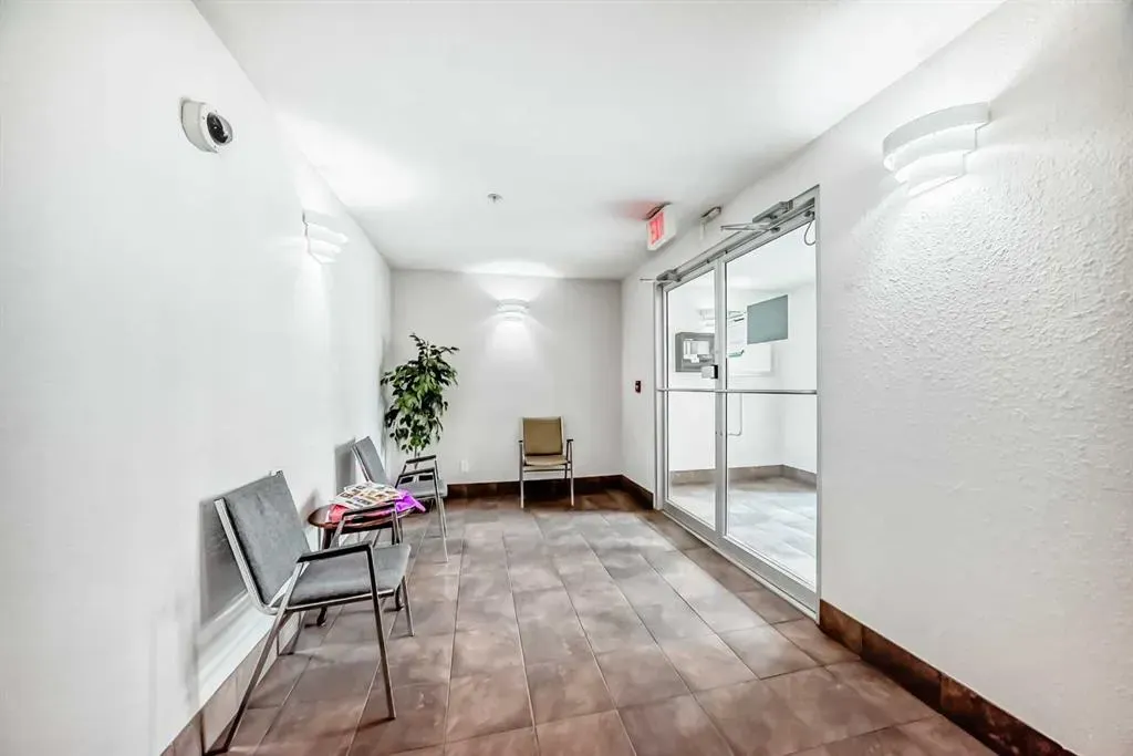 6224 17 Avenue SE, #2205