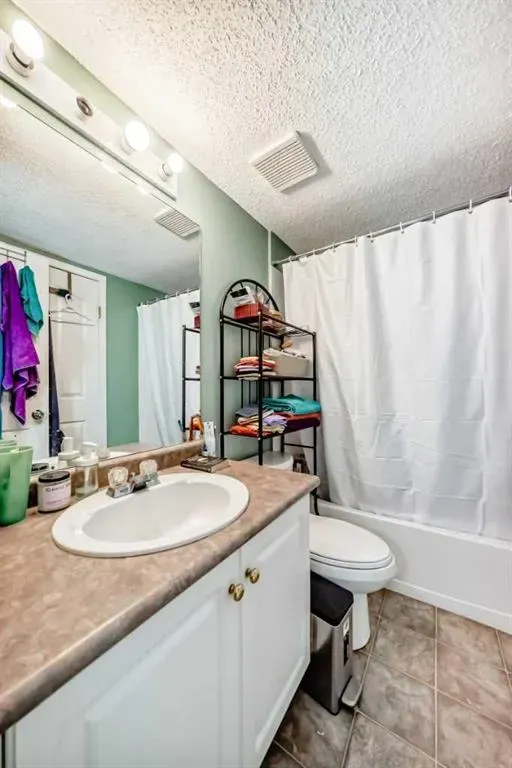 6224 17 Avenue SE, #2205