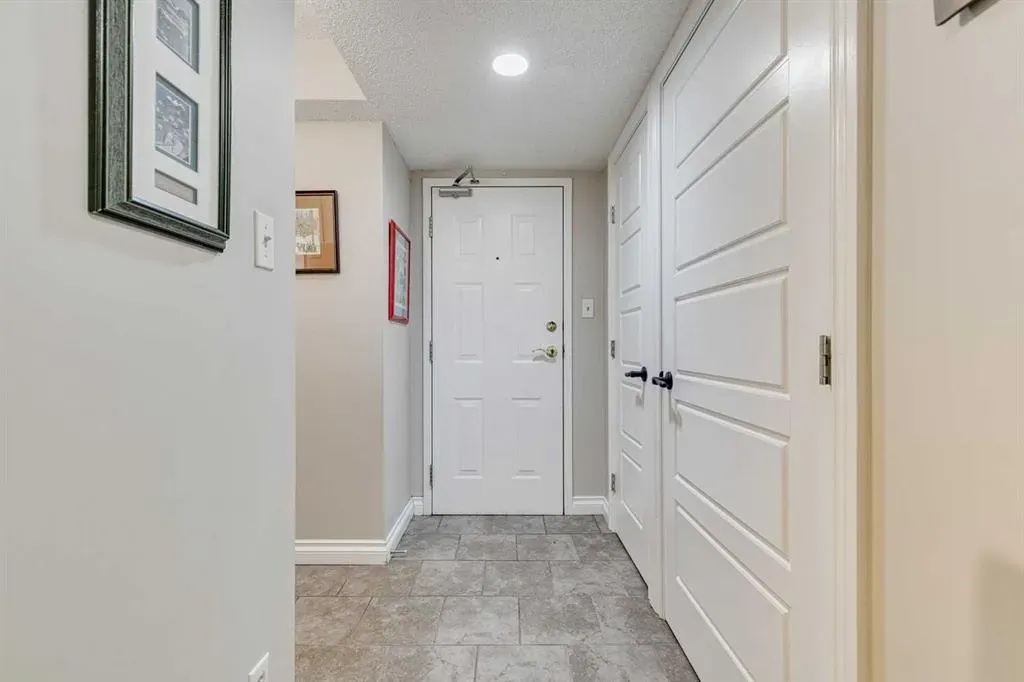 9800 Horton Road SW, #405