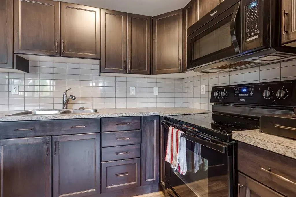 66 Truant Crescent
