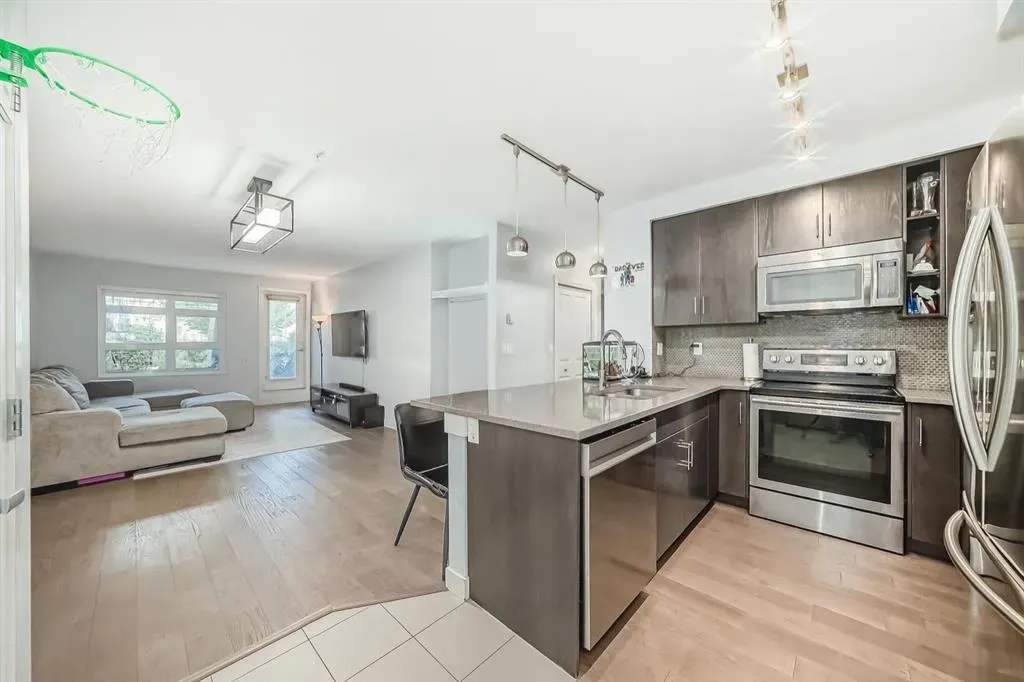 25 Auburn Meadows Avenue SE, #111