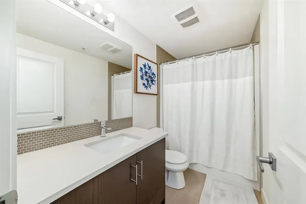 25 Auburn Meadows Avenue SE, #111