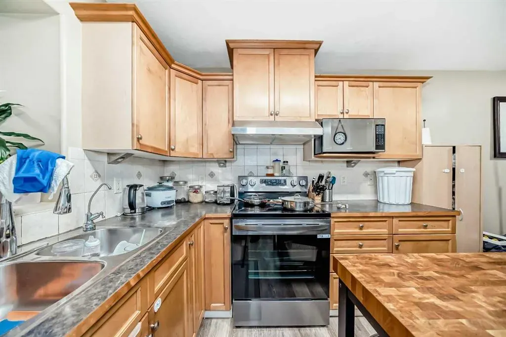 14 DOVER Mews SE