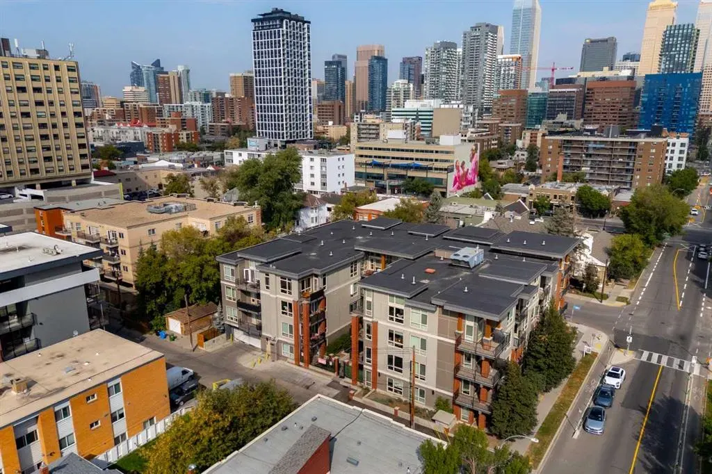 305 18 Avenue SW, #204