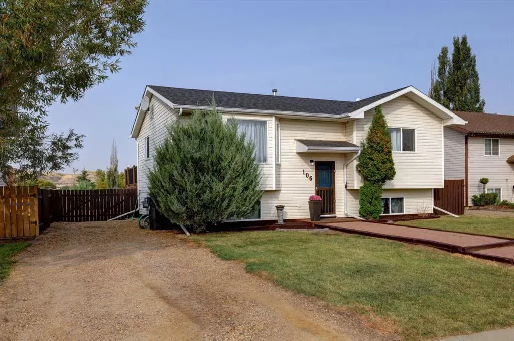 106 Aerial Crescent