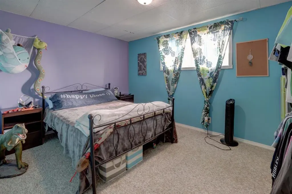 106 Aerial Crescent