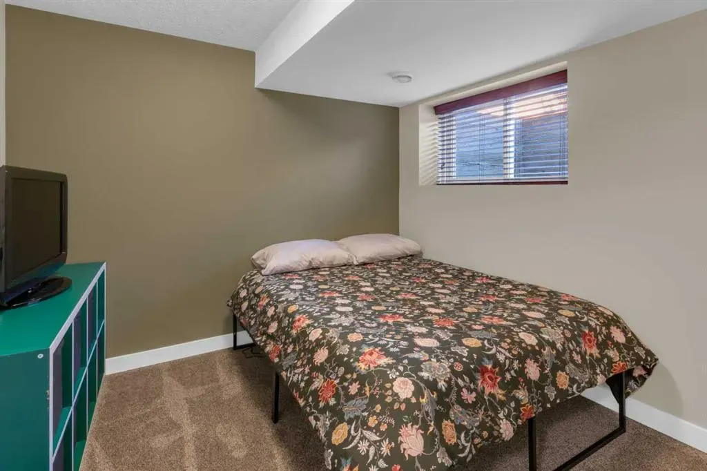 413 River Avenue, #604