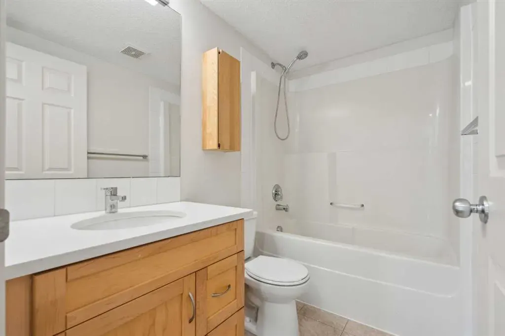70 Panamount Drive NW, #2211