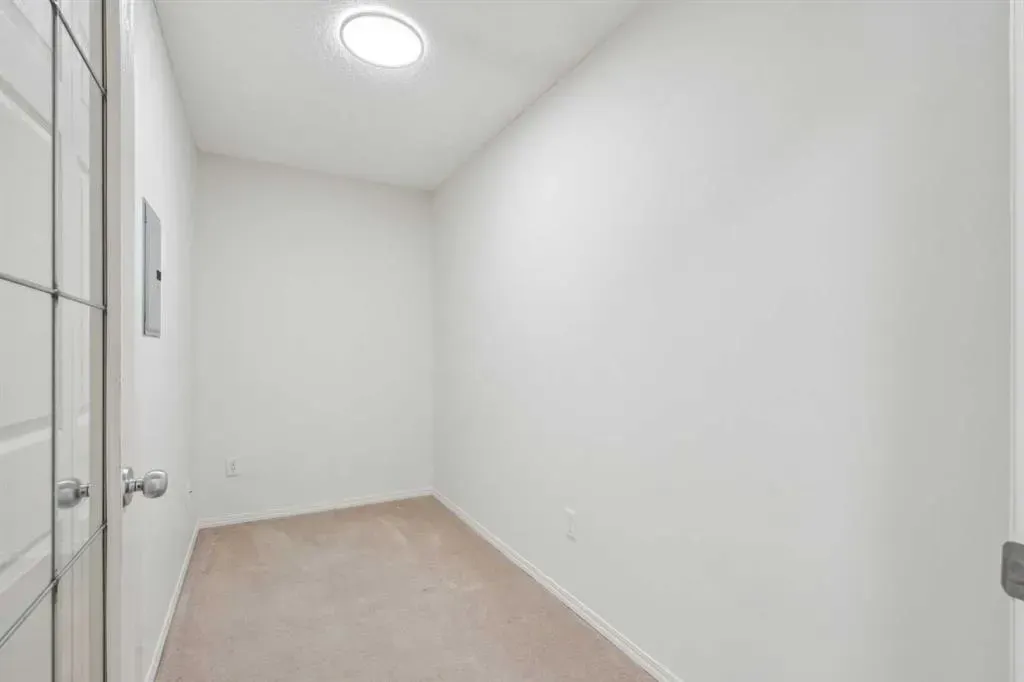 70 Panamount Drive NW, #2211