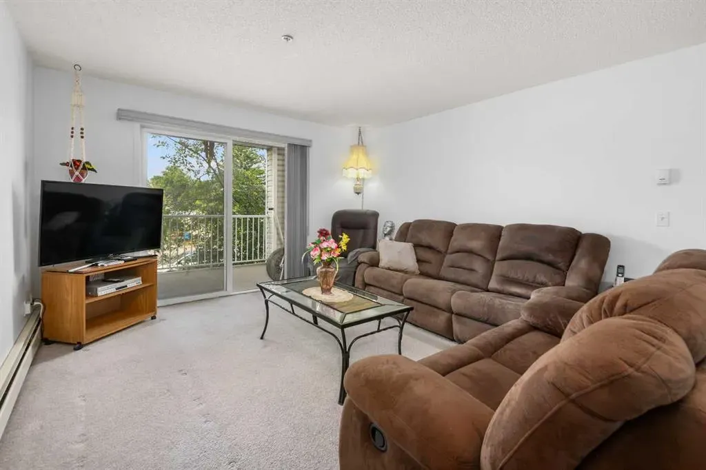 6224 17 Avenue SE, #2210