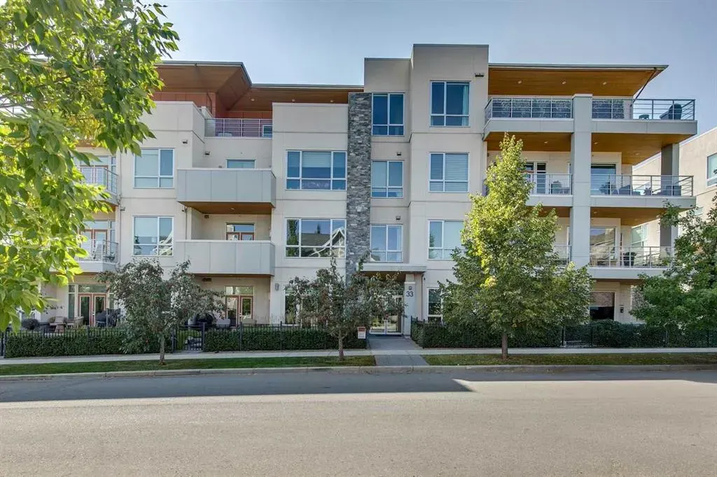 33 Burma Star Road SW, #106