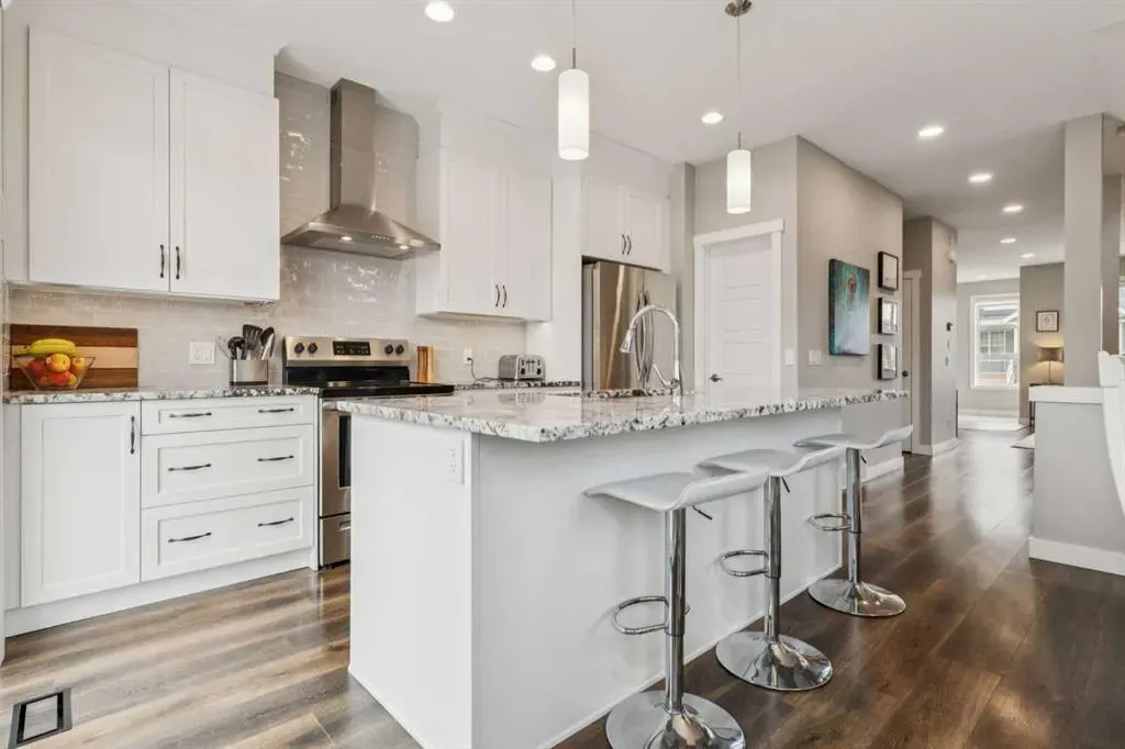280 Chinook Gate Park SW