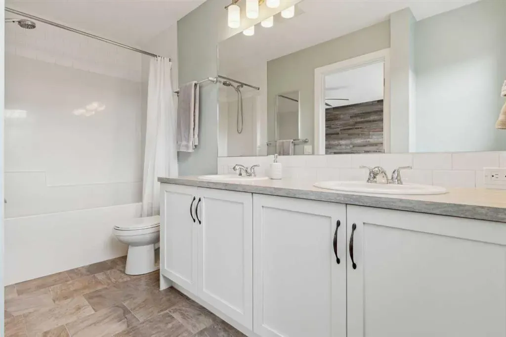 280 Chinook Gate Park SW