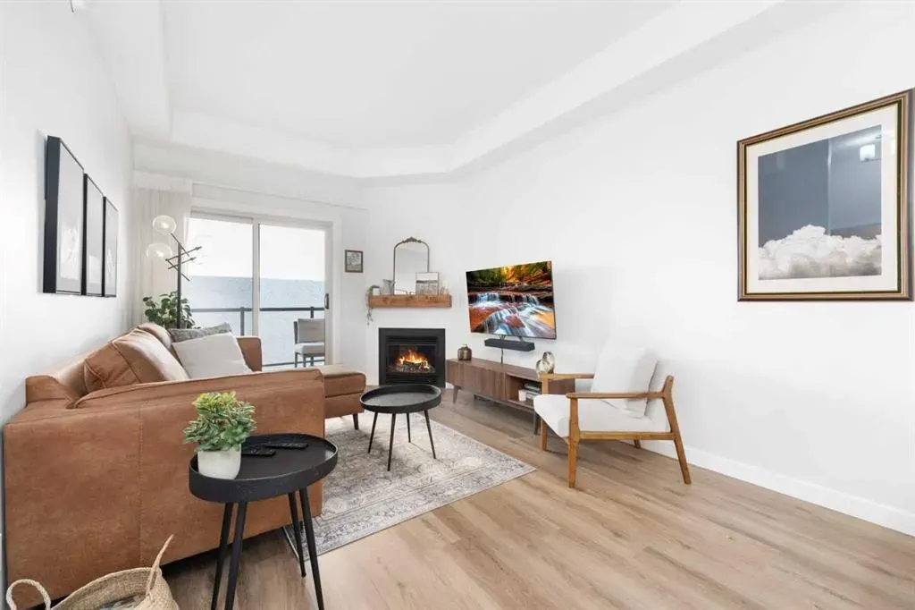 488 7 Avenue NE, #407
