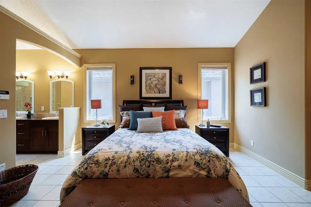 38 Tuscany Glen Park NW