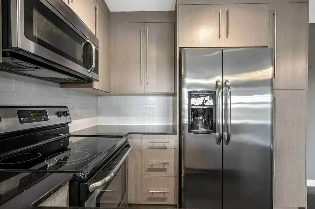 11 Mahogany Row SE, #1402