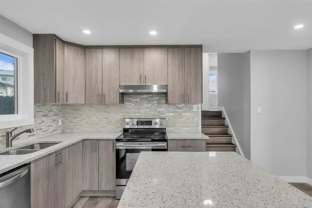 109 Bedfield Court NE