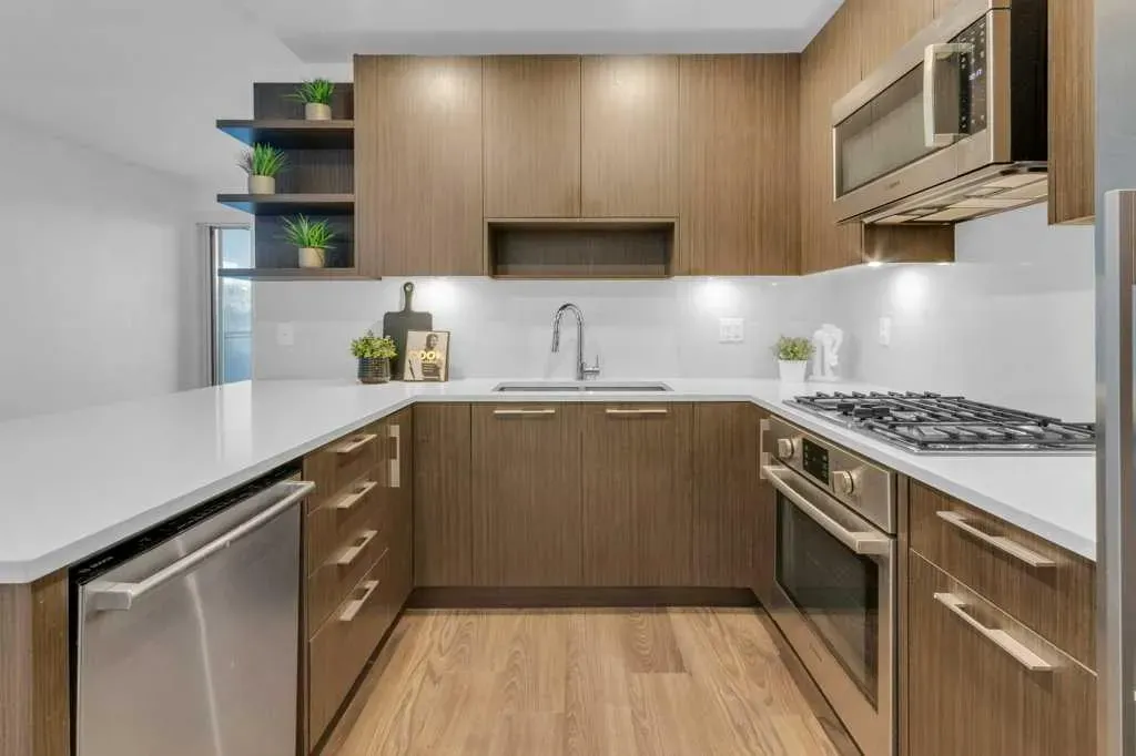 88 9 Street NE, #308