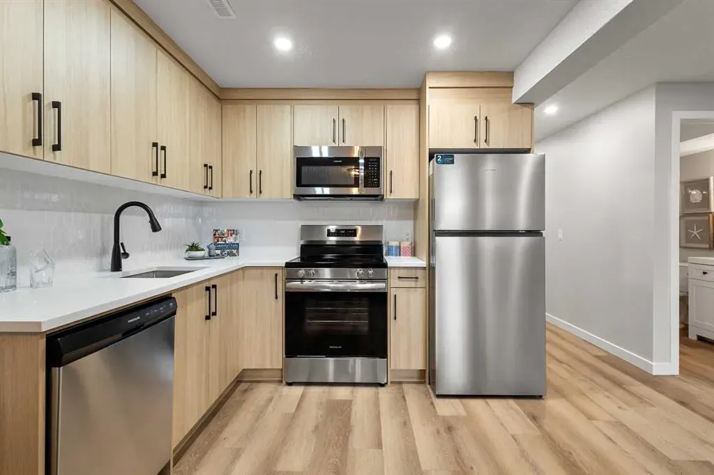 13 Appleside Close SE