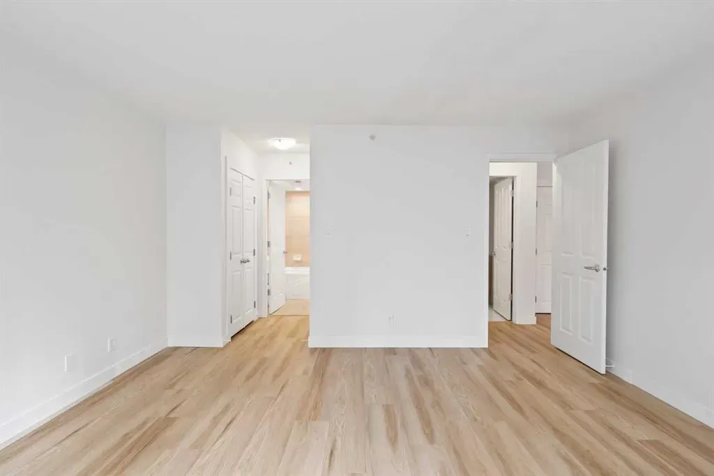 1108 6 Avenue SW, #210