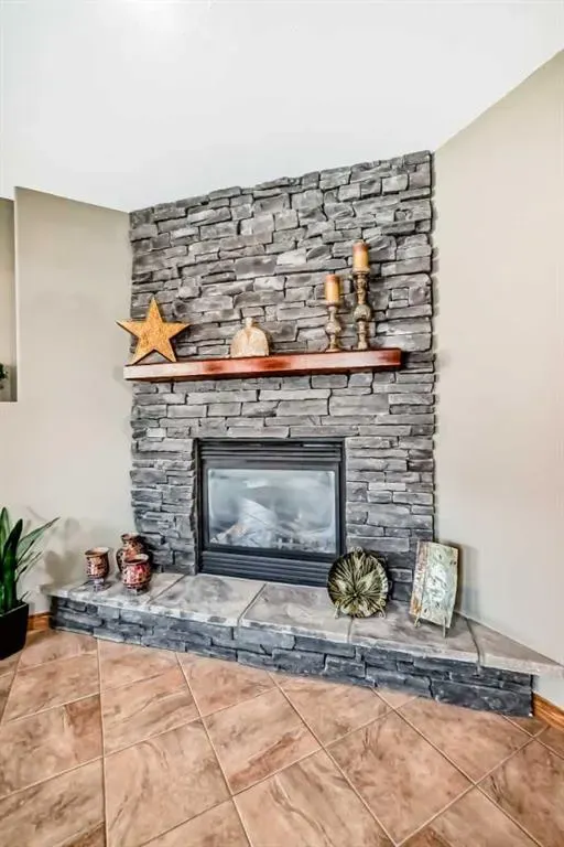 6387 Cedar Way