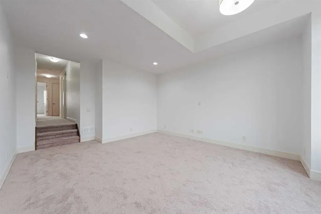 74 Chaparral Valley Square SE
