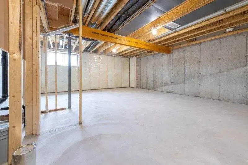 33 Walcrest Lane SE